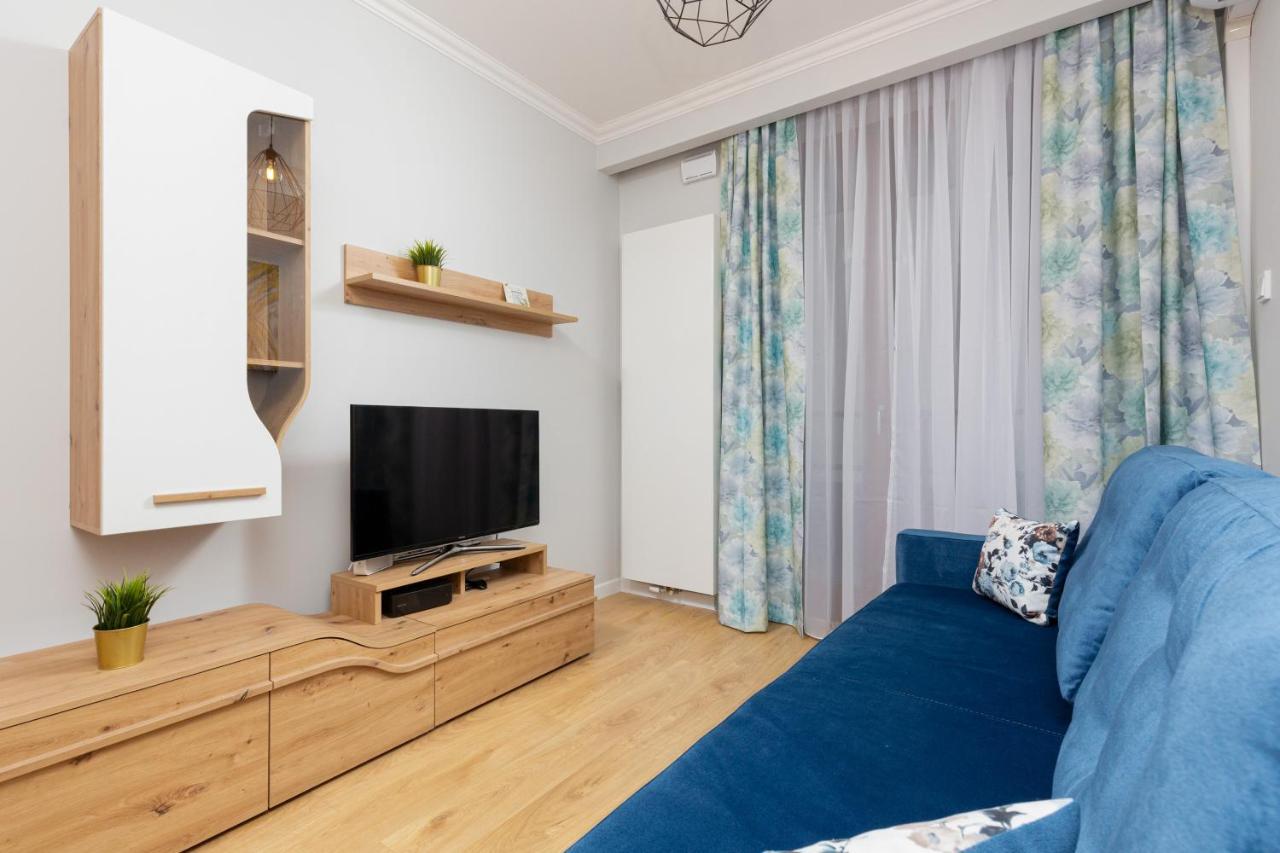 Arsenal Center By Renters Warschau
